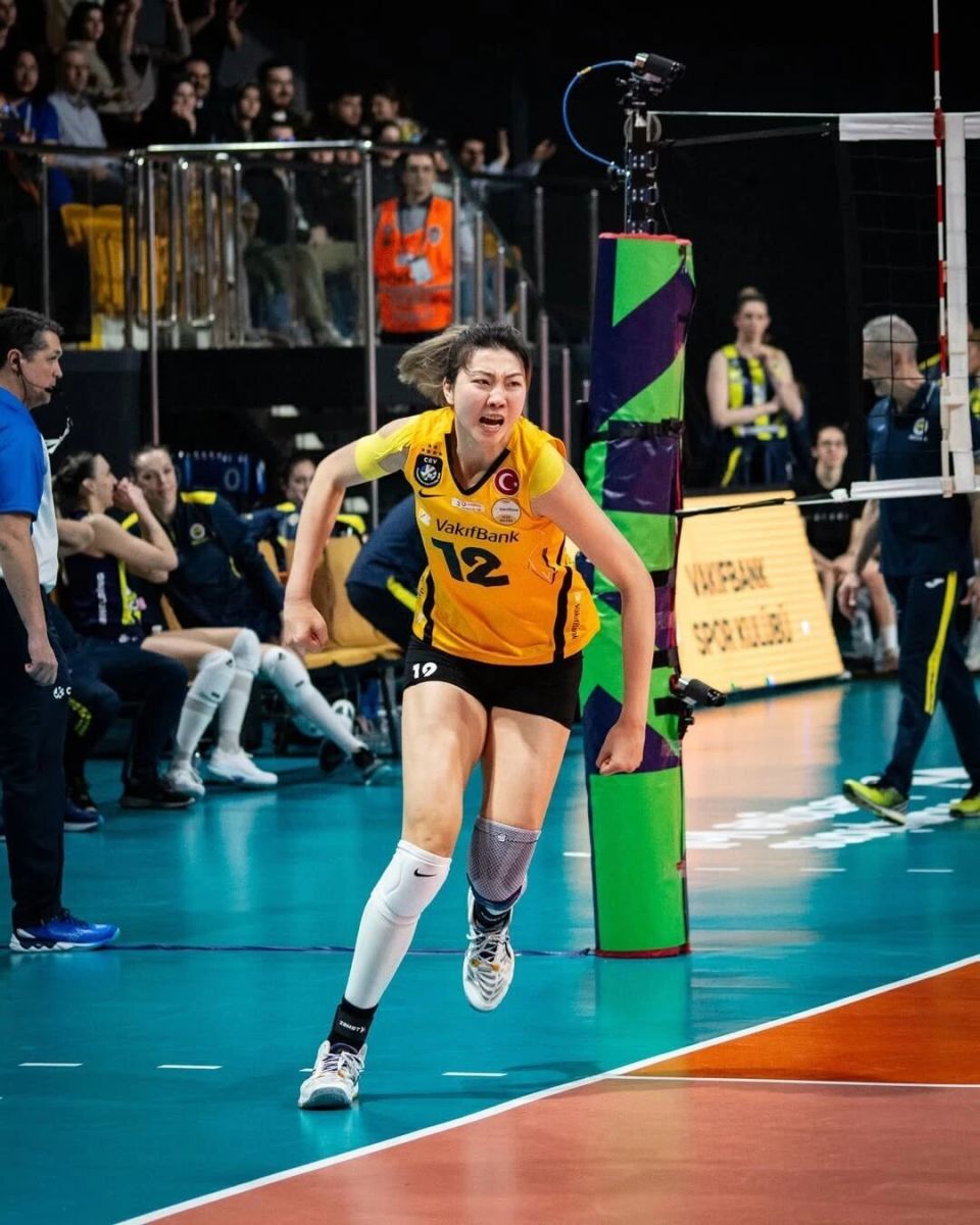 的比赛, 超了 的比赛, 超了